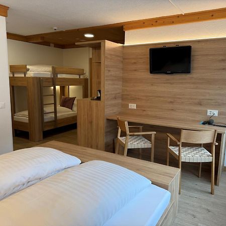 Hotel Crystal เอนเกลเบิร์ก ภายนอก รูปภาพ