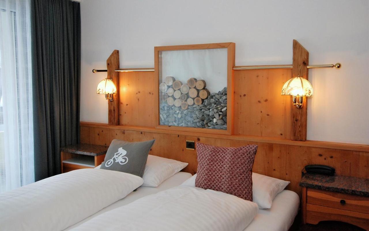 Hotel Crystal เอนเกลเบิร์ก ภายนอก รูปภาพ